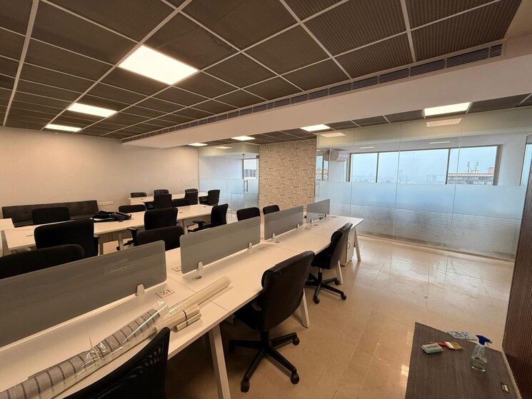 Team Area, raheja-towers-apartments Commercial Office Space 1385 Sq.Ft. In Mg Road Bangalore 9367989