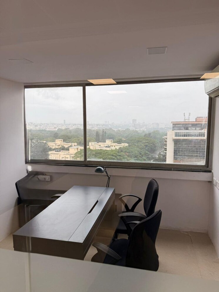 Team Area, raheja-towers-apartments Commercial Office Space 1385 Sq.Ft. In Mg Road Bangalore 9367989