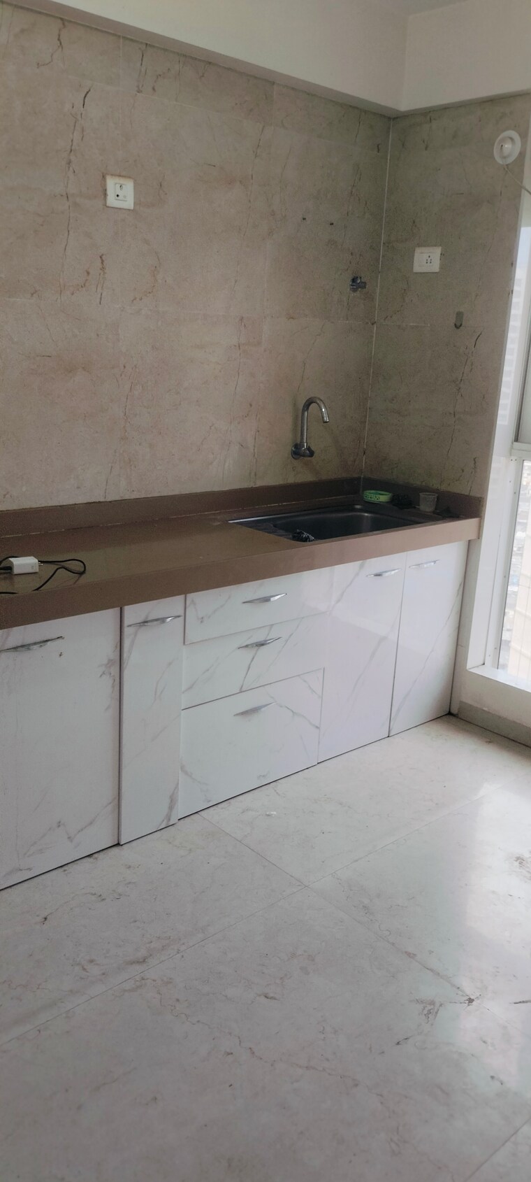 Kitchen, dosti-oro-67 1 Bedroom 457 Sq.Ft. Apartment In Kandivali West Mumbai 9367979