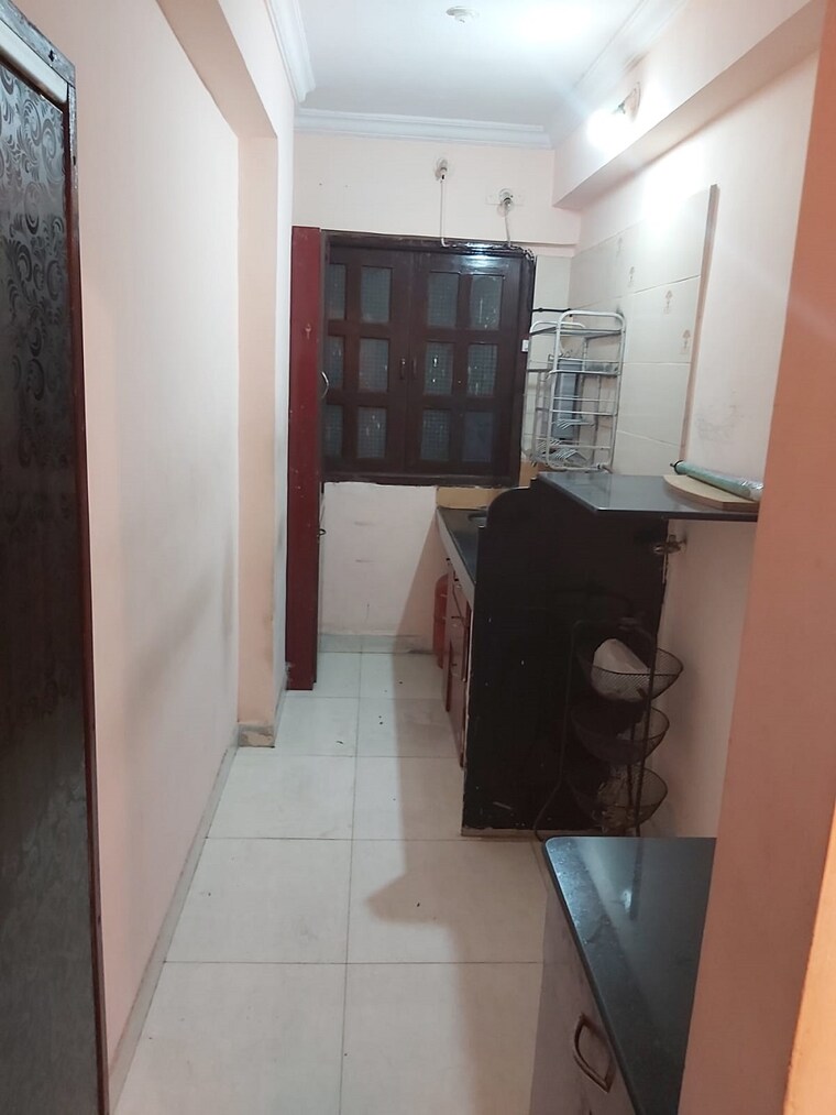 Bathroom, bandra west 1 Bedroom 550 Sq.Ft. Apartment In Bandra West Mumbai 9367993