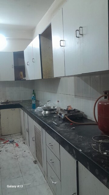 Kitchen in 3 BHK Builder Floor at Unitech South City II, Sector 50 – for Rent