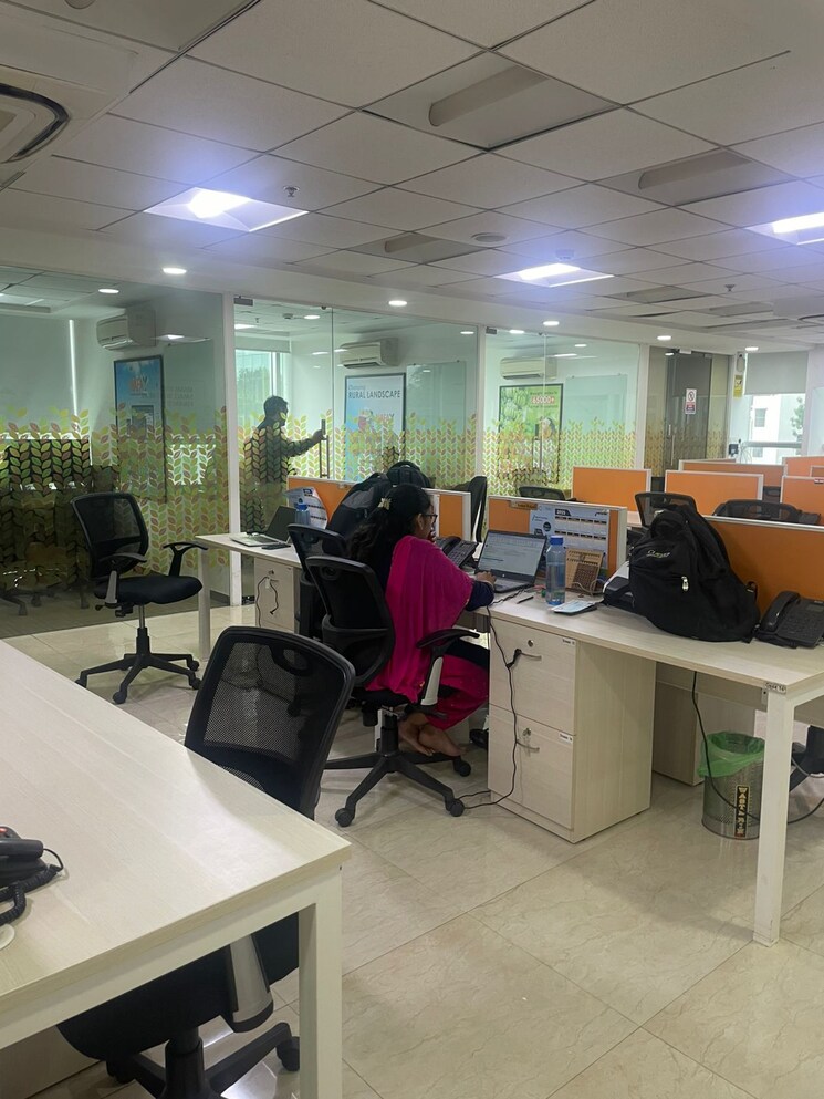 Team Area, vkg-corporate-centre Commercial Office Space 7520 Sq.Ft. In Andheri East Mumbai 9368010