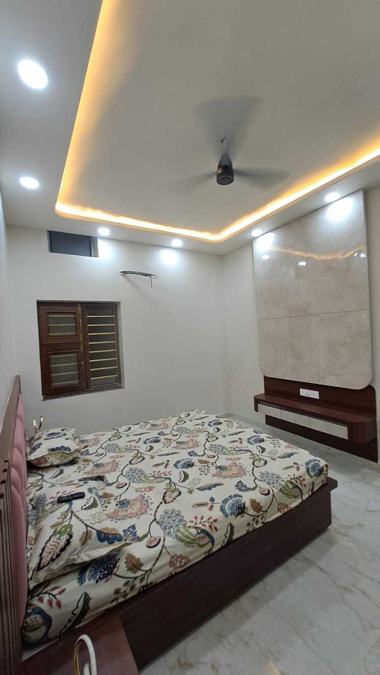 Bedroom, jagdamba nagar 6+ Bedroom 200 Sq.Yd. Villa In Jagdamba Nagar Jaipur 9368005