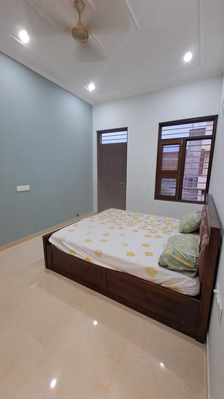 Bedroom, jagdamba nagar 6+ Bedroom 200 Sq.Yd. Villa In Jagdamba Nagar Jaipur 9368005