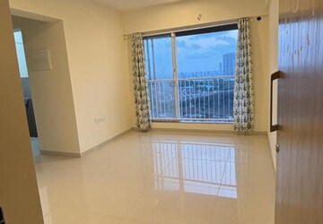 Room in 1 BHK Apartment at Godrej Nest Kandivali, Kandivali East – for Rent