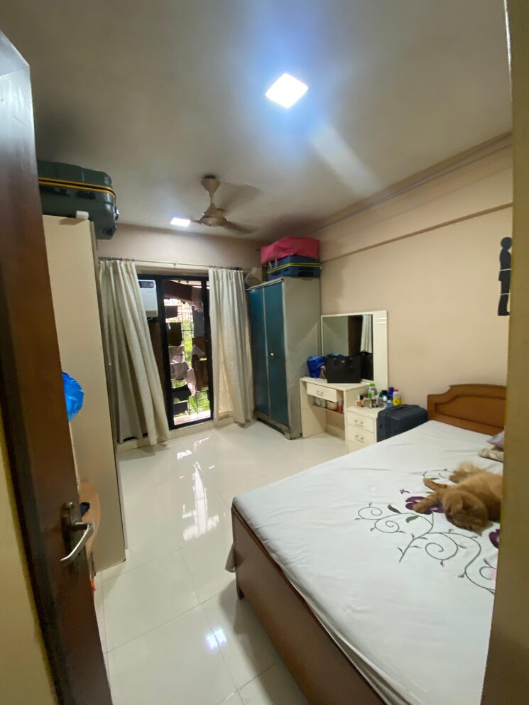 Living Room, ahuja-sea-crown 1 Bedroom 644 Sq.Ft. Apartment In Kandivali West Mumbai 9367999