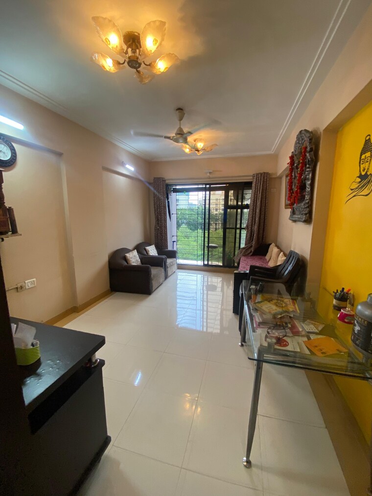Living Room, ahuja-sea-crown 1 Bedroom 644 Sq.Ft. Apartment In Kandivali West Mumbai 9367999