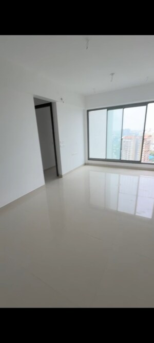 Room in 2 BHK Apartment at Sunteck City Avenue 4, Goregaon West – for Rent