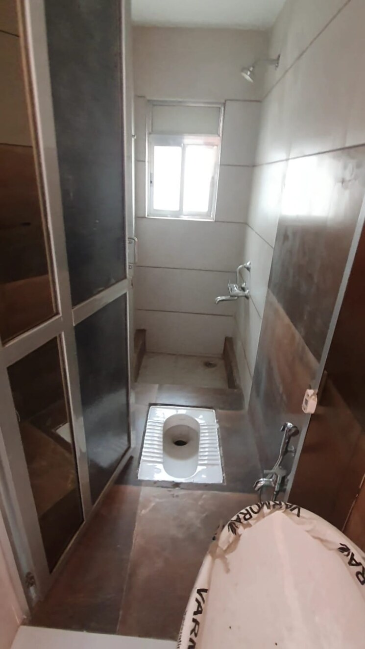 Bathroom, dream-sky 1 Bedroom 700 Sq.Ft. Apartment In Ulwe Navi Mumbai 9368096