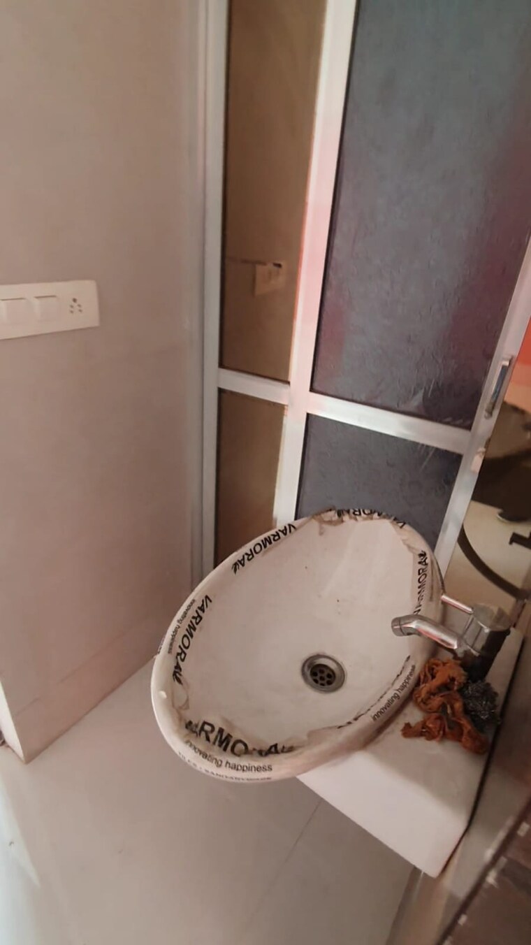 Bathroom, dream-sky 1 Bedroom 700 Sq.Ft. Apartment In Ulwe Navi Mumbai 9368096