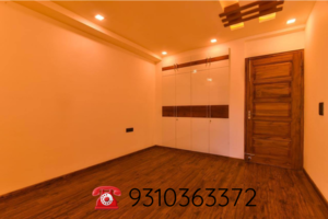 Bedroom in 3 BHK Builder Floor at Sector 85 – for Sale