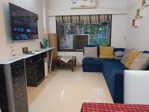 2 BHK Apartment For Rent in Golden Gate CHS, Kandivali West