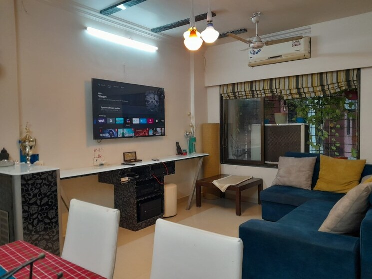 Team Area, golden-gate-chs 2 Bedroom 800 Sq.Ft. Apartment In Kandivali West Mumbai 9368082