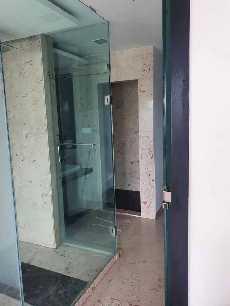 undefined, santacruz west 3 Bedroom 1200 Sq.Ft. Apartment In Santacruz West Mumbai 9368094