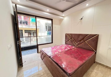 Bedroom in 3 BHK Builder Floor at Saket – for Rent