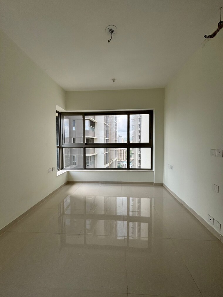 Room, kalpataru-paramount 2 Bedroom 711 Sq.Ft. Apartment In Kapur Bawdi Thane 9368117