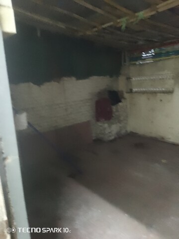 Room in  Showroom at Puja Casa Apartments, Pali Hill – for Rent