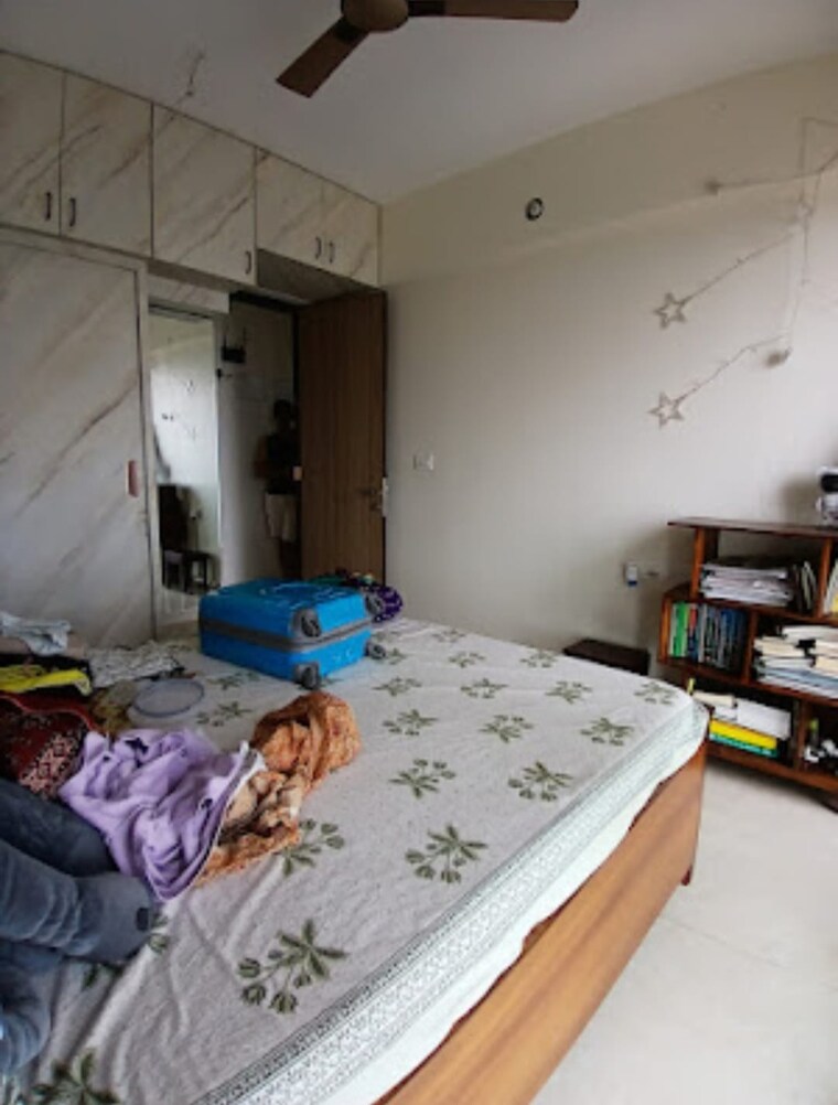 Room, lnt-crescent-bay-t4 2 Bedroom 672 Sq.Ft. Apartment In Parel Mumbai 9368135