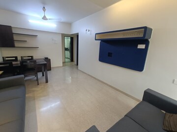 2 BHK Apartment For Rent in PR Sushil, Santacruz West