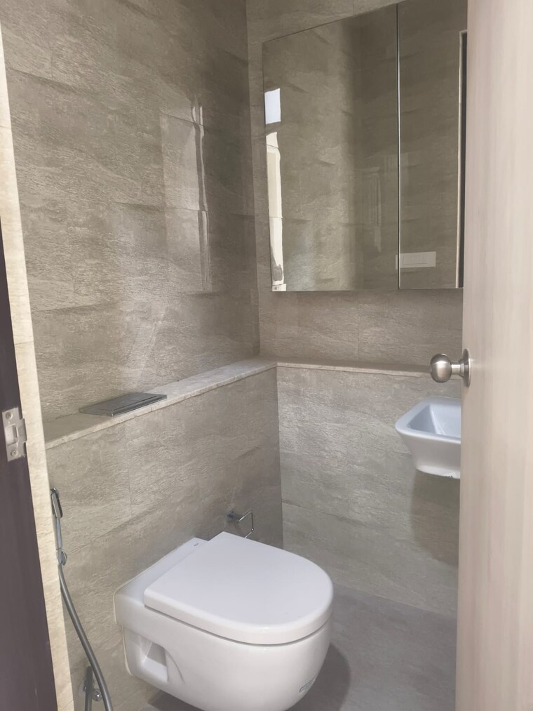 Bathroom, adani-ten-bkc 3 Bedroom 1113 Sq.Ft. Apartment In Bandra East Mumbai 9368168