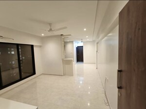 2 BHK Apartment For Rent in Lodha Fiorenza, Goregaon East