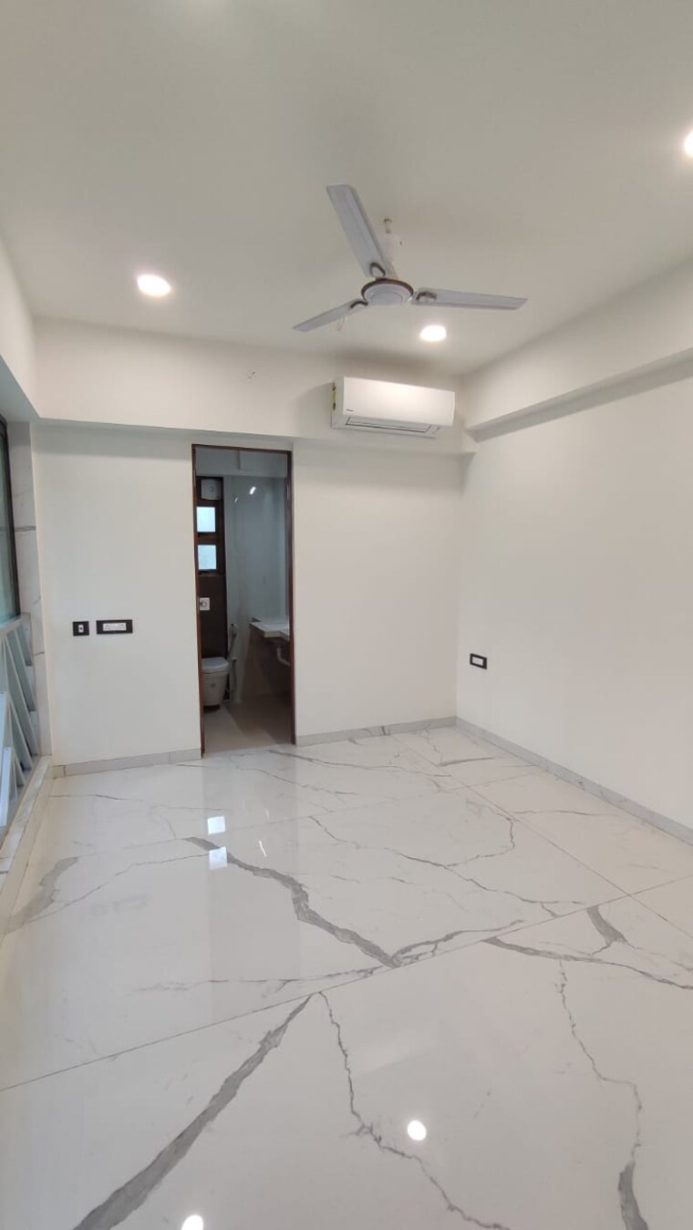 Room, kripa-allure 3 Bedroom 1063 Sq.Ft. Apartment In Bandra West Mumbai 9368187