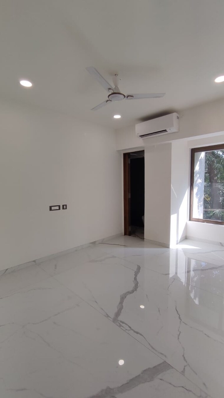 Room, kripa-allure 3 Bedroom 1063 Sq.Ft. Apartment In Bandra West Mumbai 9368188