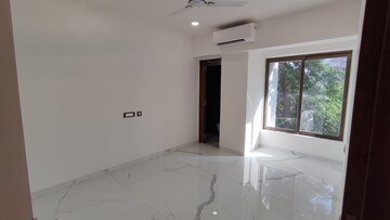 Room in 3 BHK Apartment at Kripa Allure, Bandra West – for Sale
