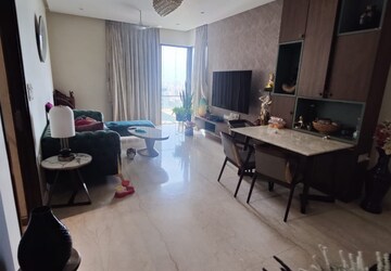 Team Area in 2 BHK Apartment at Lodha Allura, Worli – for Rent