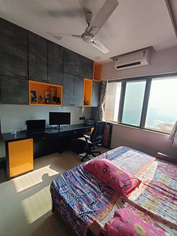 Bedroom in 3.5 BHK Apartment at Bhimjyani Verraton, Thane West – for Rent