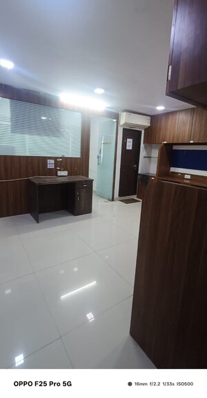  Office Space For Rent in Malad West