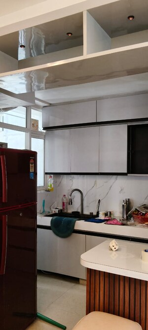 Kitchen in 3 BHK Apartment at Gomti Nagar – for Rent