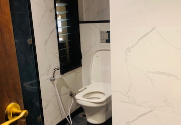 Bathroom in 3 BHK Apartment at Hiranandani Annora, Hiranandani Estate – for Rent