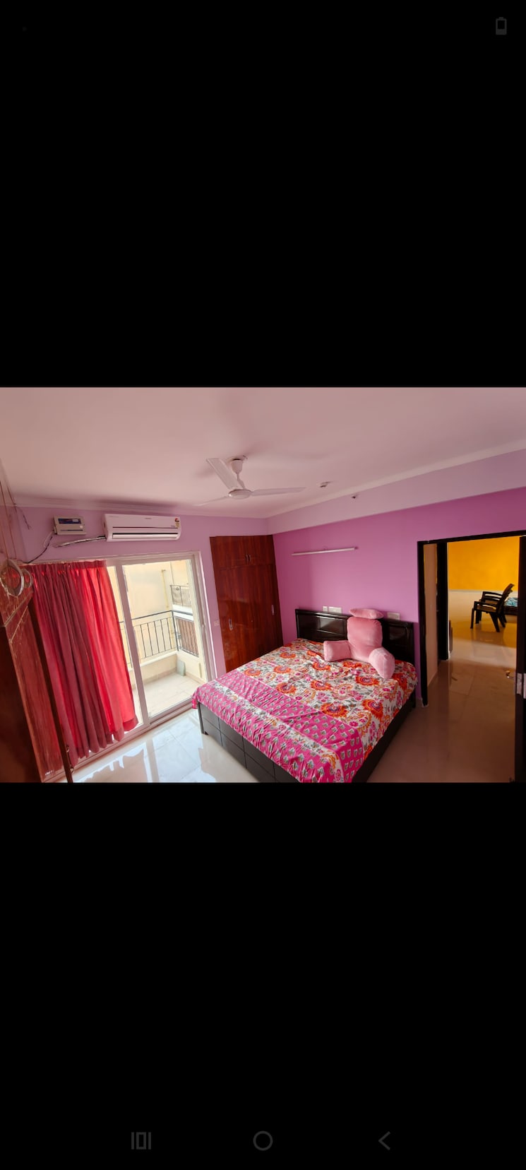 Bedroom, amrapali-crystal-homes 3.5 Bedroom 1700 Sq.Ft. Apartment In Sector 76 Noida 9368249