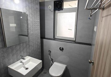 Bathroom in 1 BHK Apartment at Thane East – for Sale