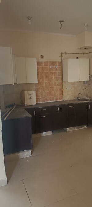 Kitchen in 3 BHK Apartment at Gardenia Golf City, Sector 75 – for Sale