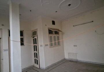 2.5 BHK Independent House For Rent in Sector 8
