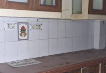 Kitchen in 2.5 BHK Independent House at Sector 8 – for Rent
