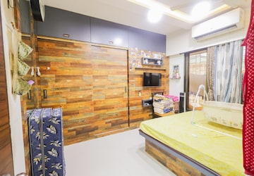 Bedroom in 1 BHK Apartment at Mohini Mansion CHS, Kopri – for Sale