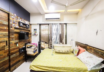 Living Room in 1 BHK Apartment at Mohini Mansion CHS, Kopri – for Sale