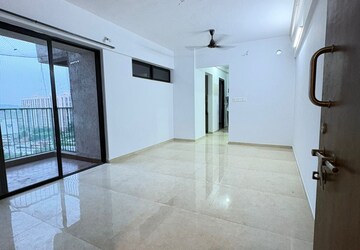 2 BHK Apartment For Sale in Lodha Palava City Lakeshore Greens, Dombivli East