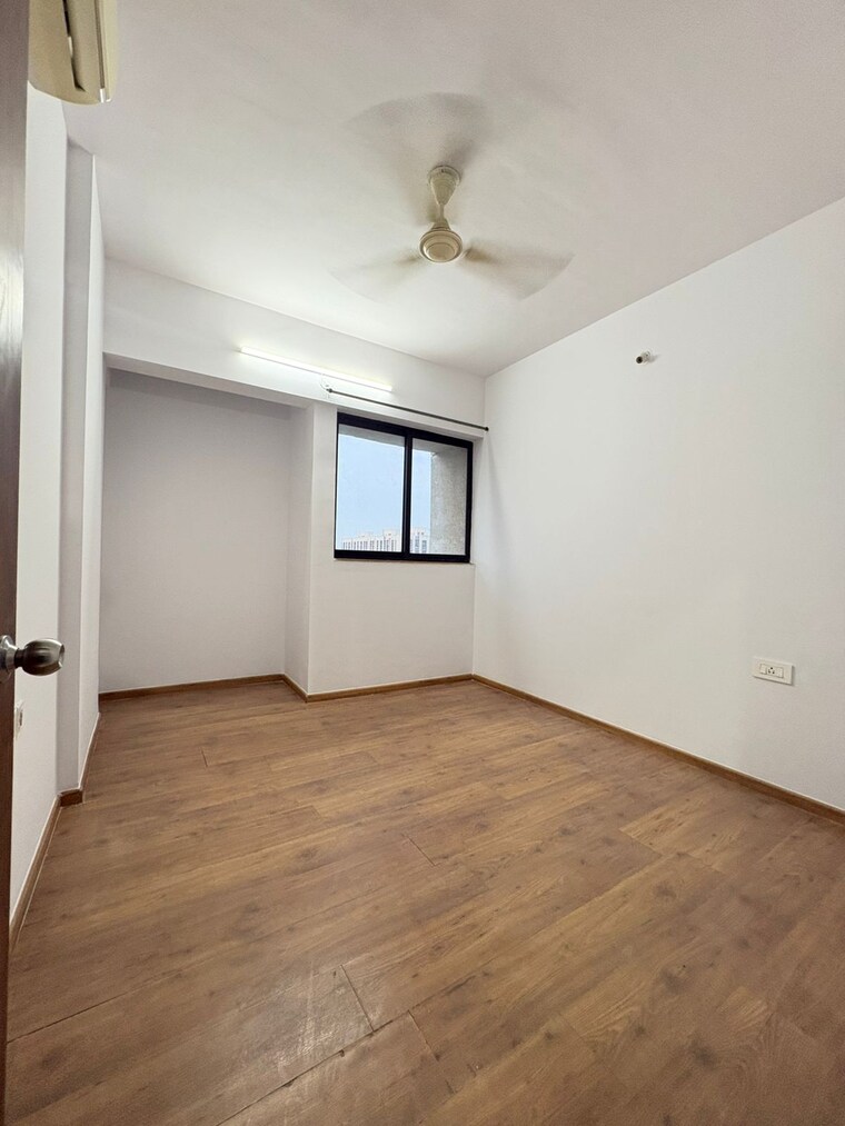 Bedroom, lodha-palava-city-lakeshore-greens 2 Bedroom 734 Sq.Ft. Apartment In Dombivli East Thane 9368299