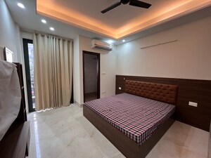 2 BHK Builder Floor For Rent in Sector 43
