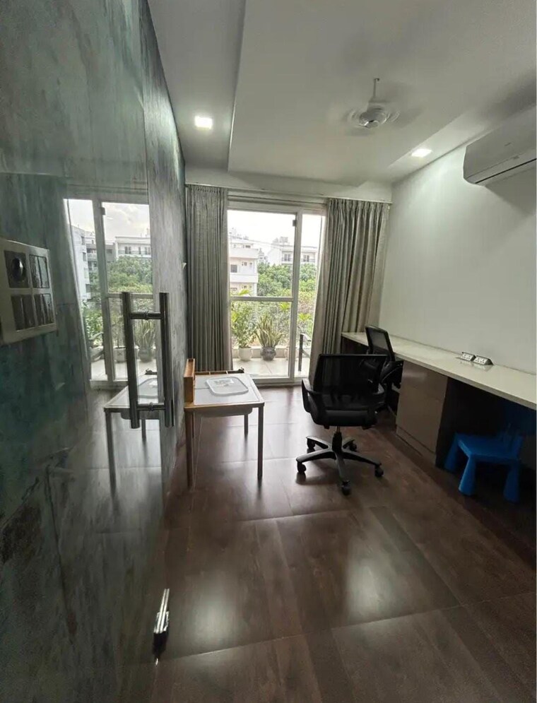Gym, ansal-api-esencia 4 Bedroom 2198 Sq.Ft. Apartment In Sector 67 Gurgaon 9368328