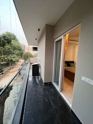 Balcony in 1 BHK Builder Floor at Sector 42 – for Rent