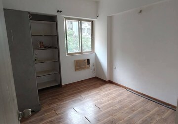 Room in 2 BHK Apartment at Lodha Casa Rio, Dombivli East – for Rent