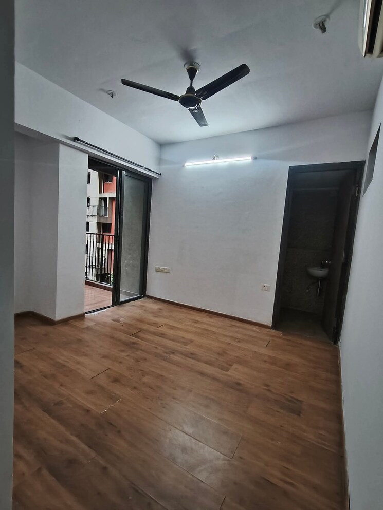 Room, lodha-palava-city-lakeshore-greens 2 Bedroom 730 Sq.Ft. Apartment In Dombivli East Thane 9368347