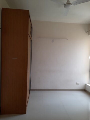 Room in 3 BHK Apartment at Emaar MGF Emerald Hills, Sector 65 – for Sale