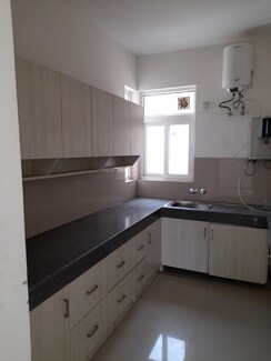 3 BHK + Study Room Apartment For Sale in Emaar MGF Emerald Hills