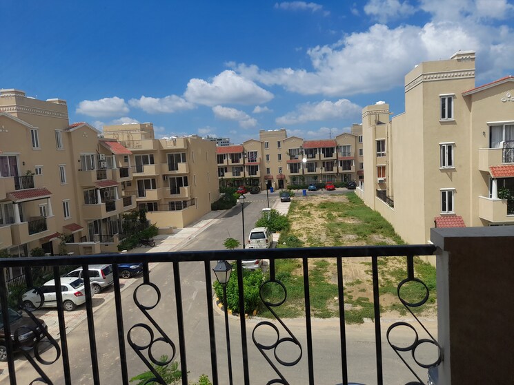 Exterior View, emaar-mgf-emerald-hills 3 Bedroom 1380 Sq.Ft. Apartment In Sector 65 Gurgaon 9368351